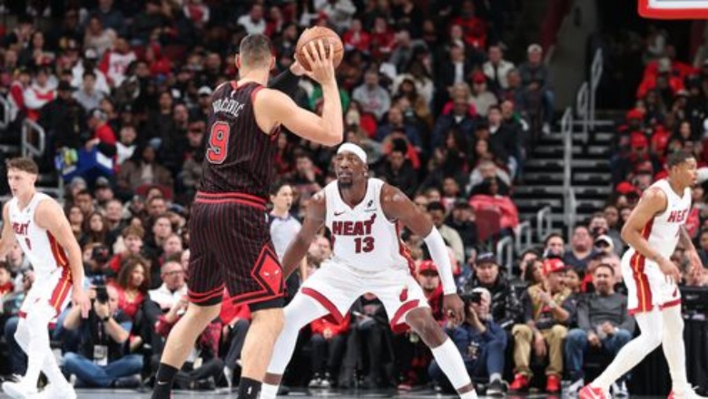 Miami Heat vs Chicago Bulls Full Game Replay November 21, 2025 NBA